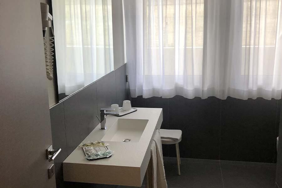 Albergo Capo Est Gabicce Mare Buitenkant foto